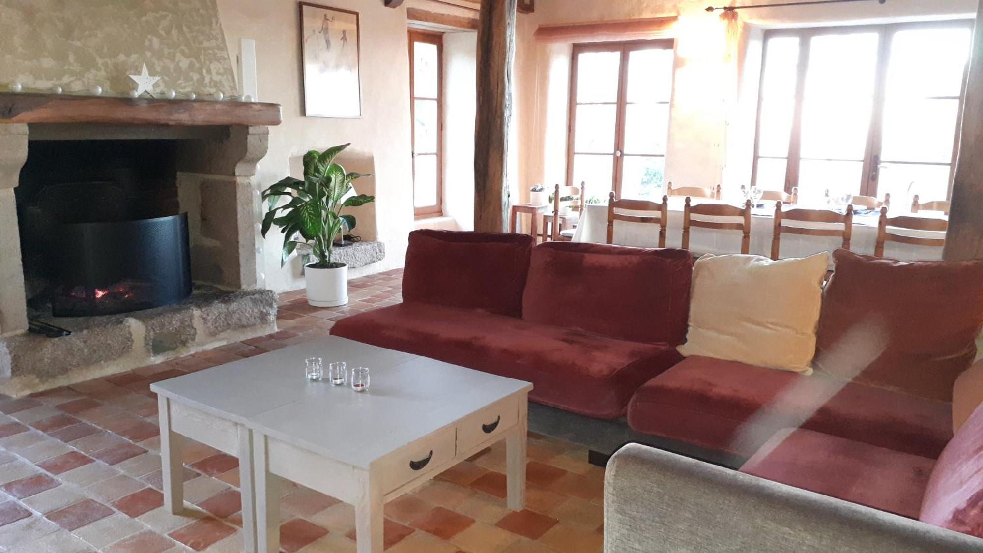 Saint-Victor-Montvianeix Domaine De Montvianeix Bed & Breakfast エクステリア 写真